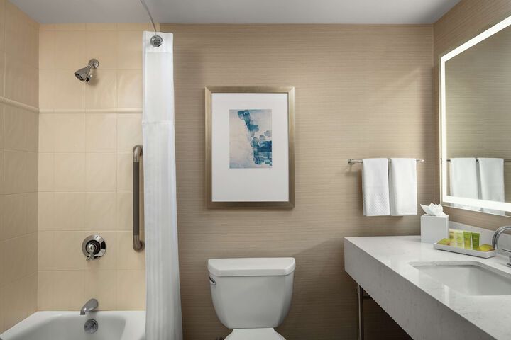 Hilton Boston Logan Airport