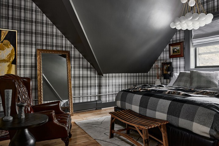 Room 47 of 65