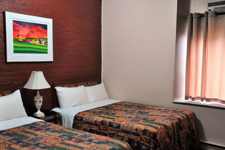 Room 17 of 26
