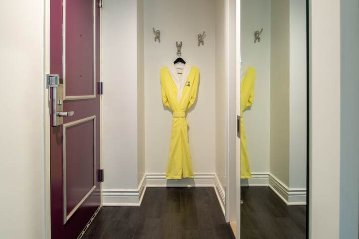 Room 46 of 72