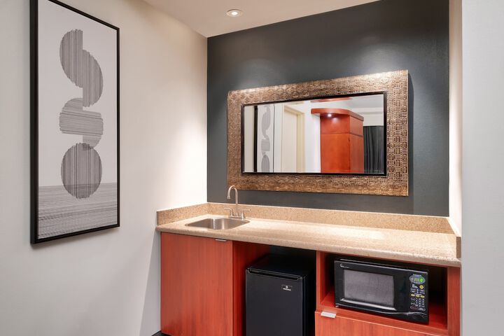 Courtyard by Marriott Lincoln Downtown