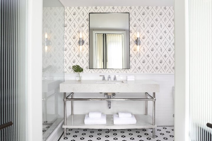 Kimpton Cottonwood by IHG