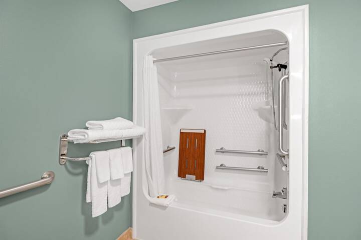 Best Western Plus Glen Allen Inn