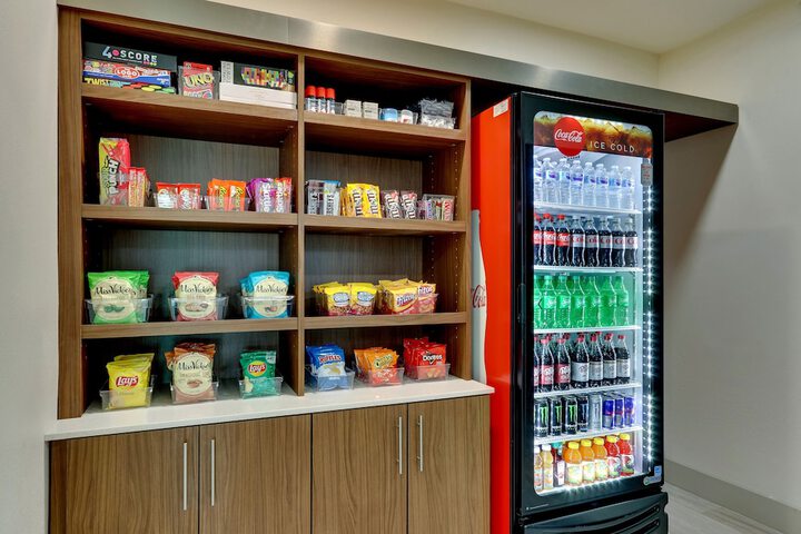 Holiday Inn Express & Suites Waxahachie by IHG