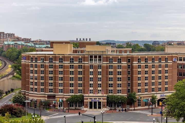 Hotel 3 of 103