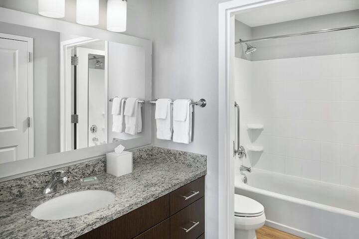 TownePlace Suites Lawrence Downtown