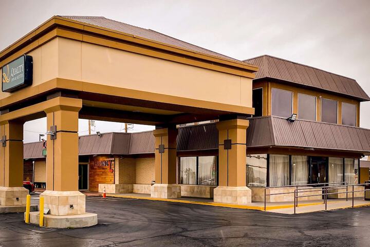 Hotel 3 of 28