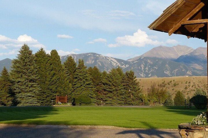 El Western Cabins & Lodges