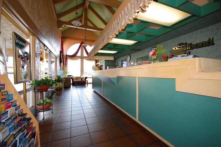 Hotel Interior 18 of 33