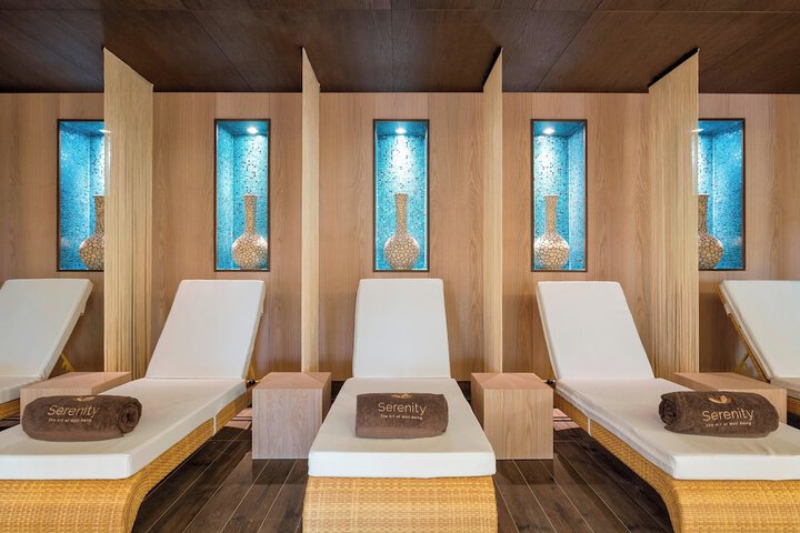 Pine Cliffs Ocean Suites a Luxury Collection Resort & Spa