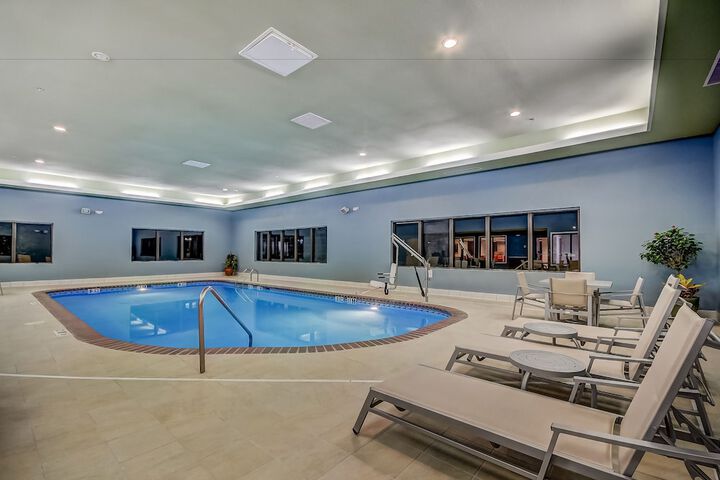 Holiday Inn Express & Suites Greenville Airport by IHG