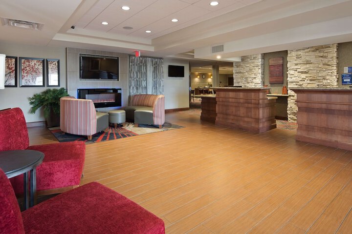 Hotel Interior 5 of 38
