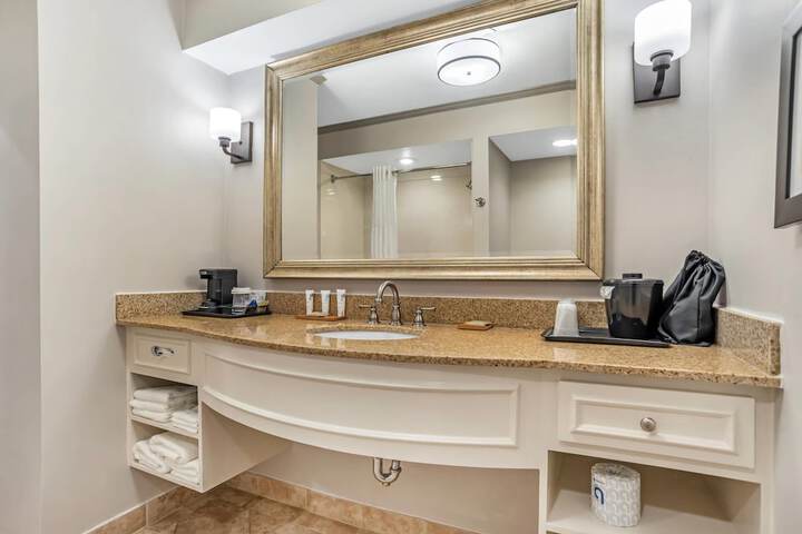 Country Inn & Suites by Radisson Metairie (New Orleans), LA