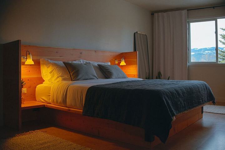 Room 18 of 48