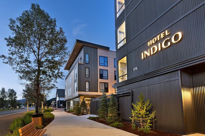 Hotel 8 of 118
