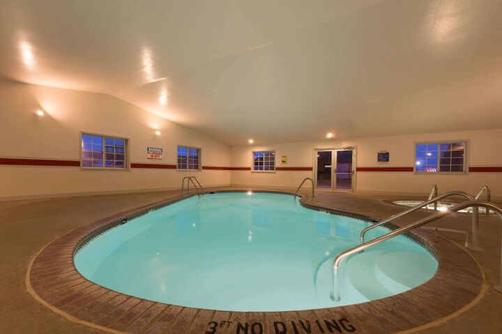 Pool 5 of 26