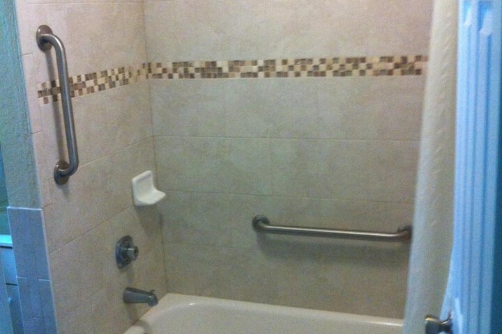 Room 12 of 20