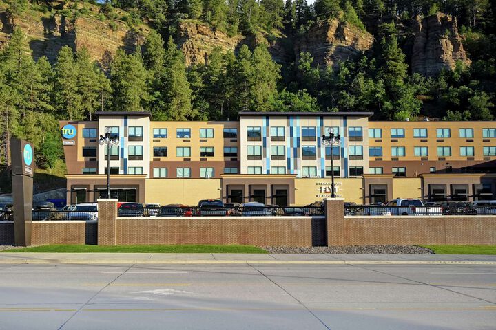 Tru by Hilton Deadwood SD