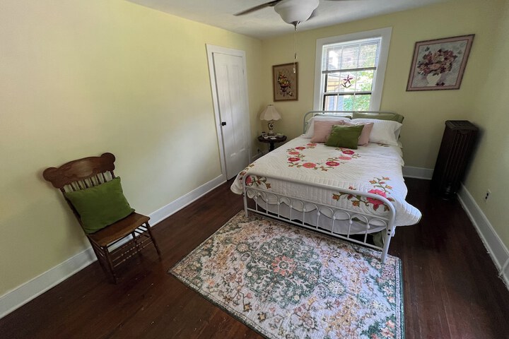 Room 44 of 85