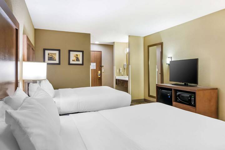 Room 35 of 54