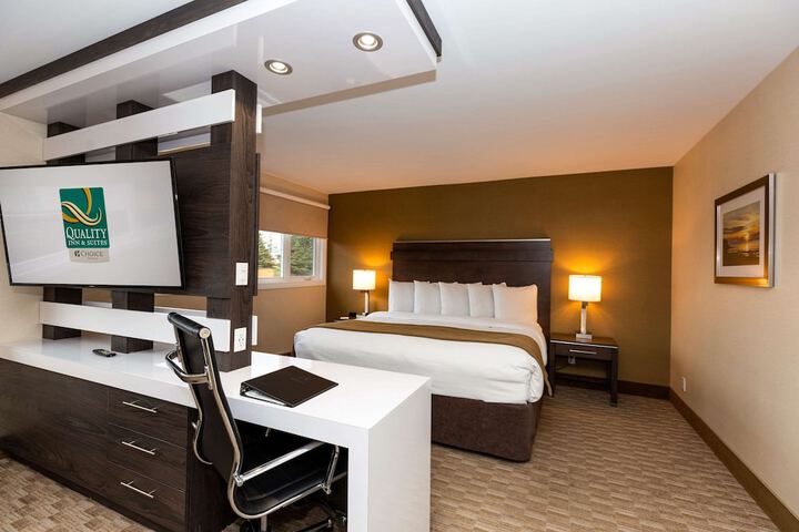 Room 41 of 68
