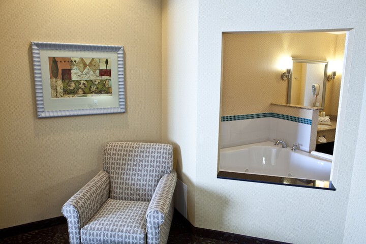 Room 11 of 63