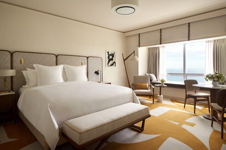 Room 54 of 60