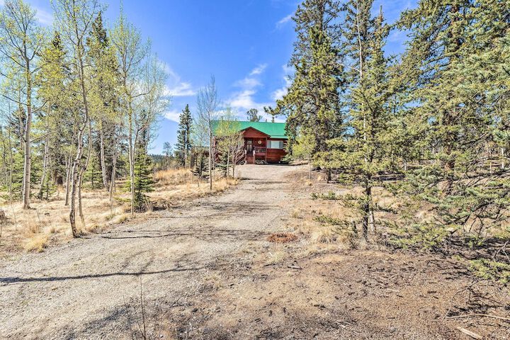 Jefferson Cabin w / Fire Pit: Near Hiking Trails!