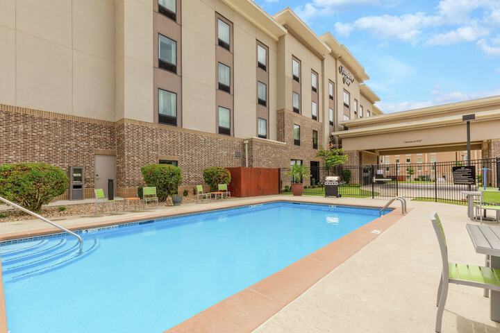 Pool 3 of 26