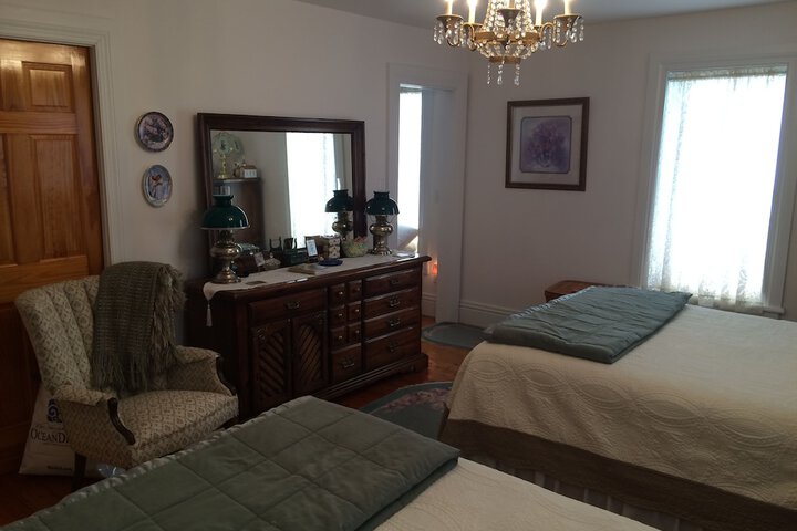 Room 6 of 21