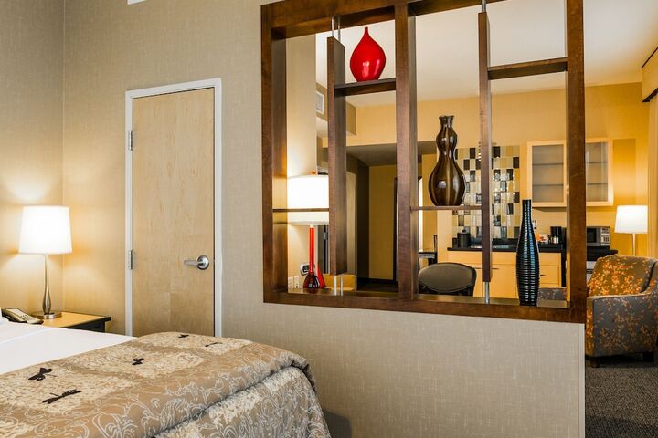Room 47 of 83