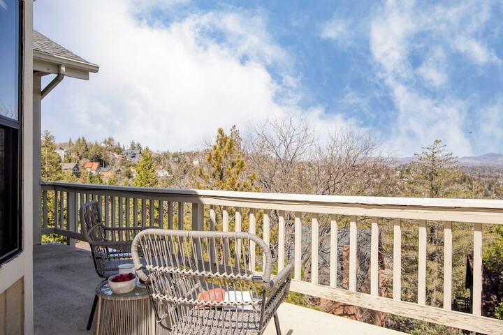 Pollock by Avantstay Stunning Views w / Movie Room Game Room & Large Balcony