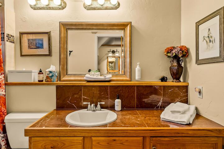 Tubac Country Inn
