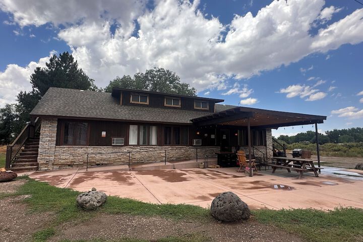 Moosehead Lodge & Cabins