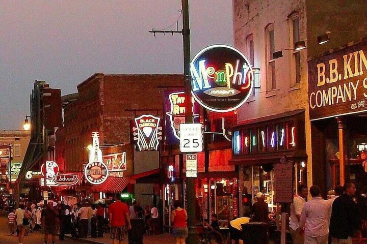Memphis Riverline Hotel