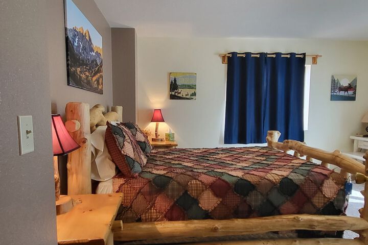 Buffalo Peaks B & B