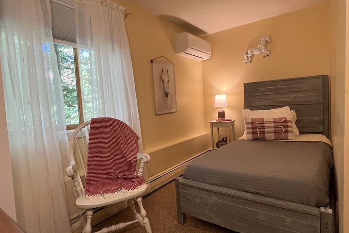 Room 18 of 46