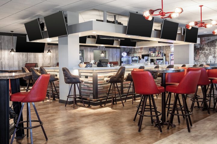 Holiday Inn Rock Island by IHG