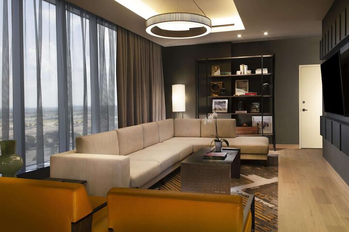 Room 14 of 40