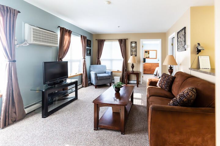 Quality Inn & Suites Gorham Riverside