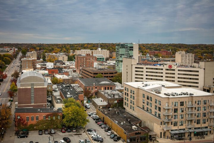 Hilton Garden Inn Iowa City Downtown University
