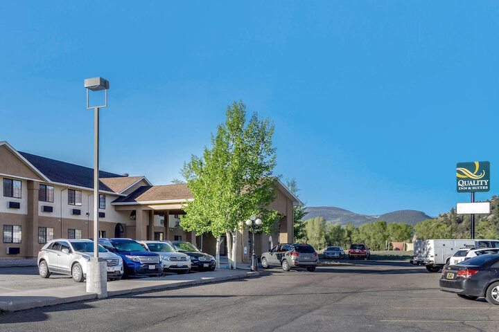 Quality Inn & Suites South Fork - Wolf Creek