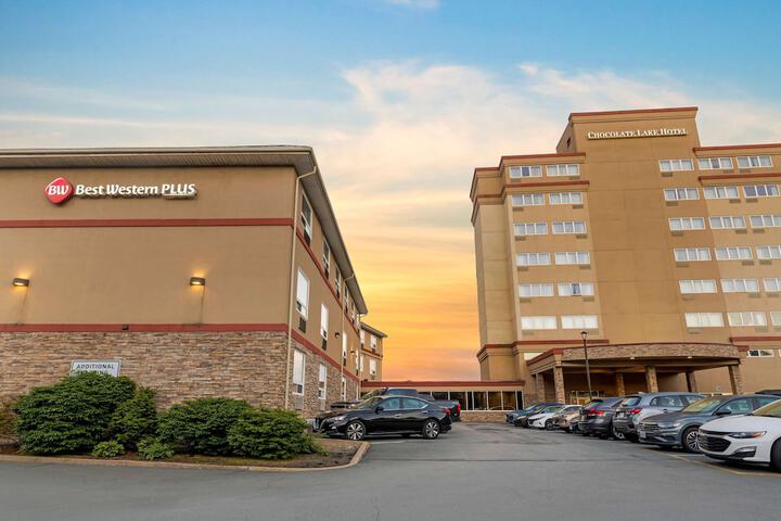 Hotel 2 of 58