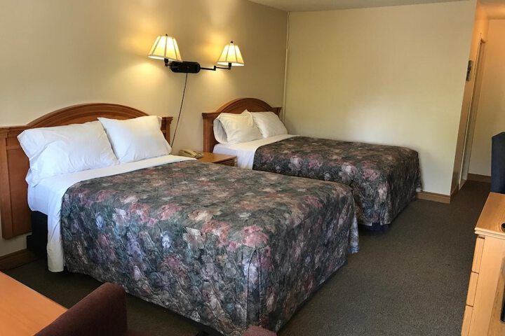 Room 34 of 64