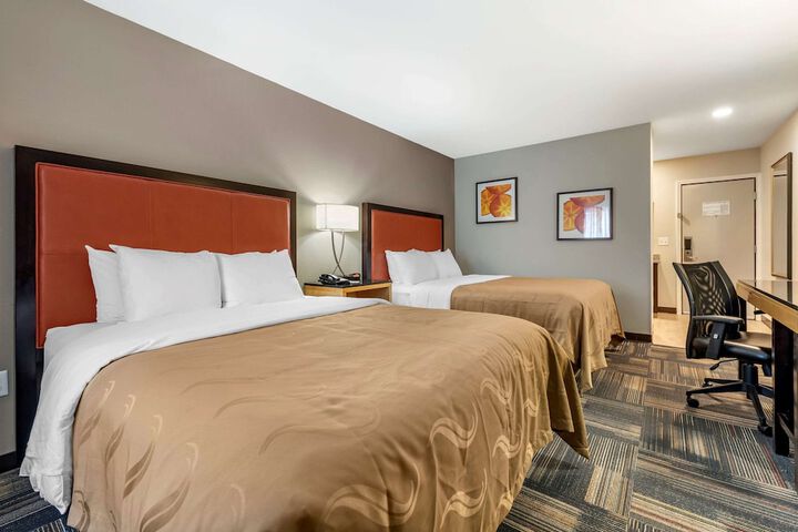 Room 21 of 39
