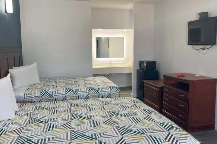 Motel 6 Cleveland MS - Delta State University