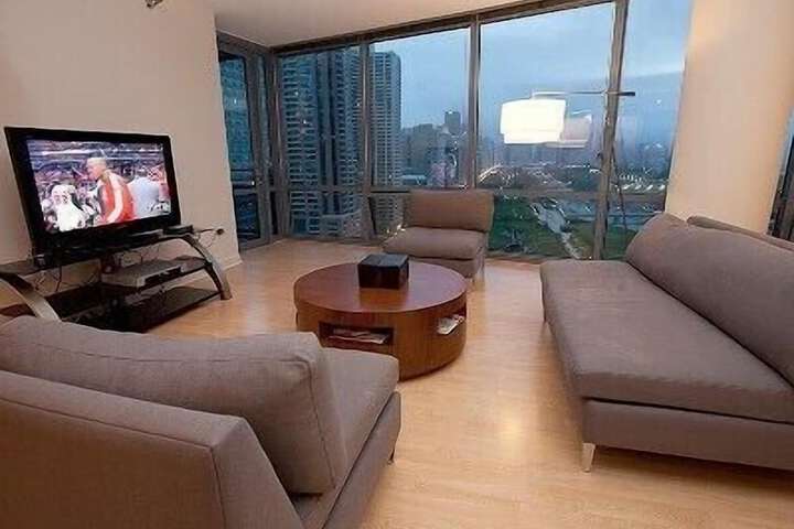Room 14 of 19