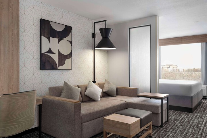 Hyatt Place Kansas City / Overland Park/Metcalf
