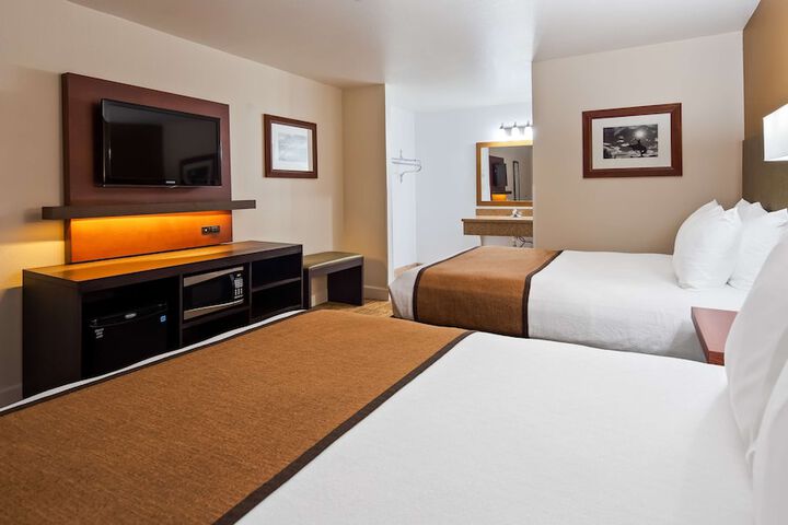 Room 13 of 21