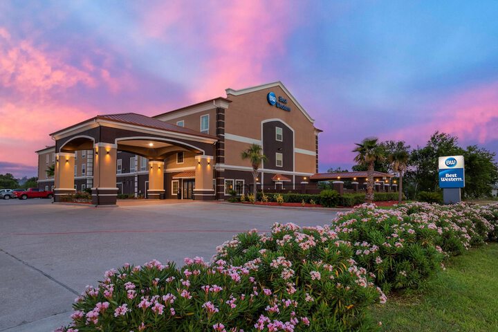 Hotel 3 of 40